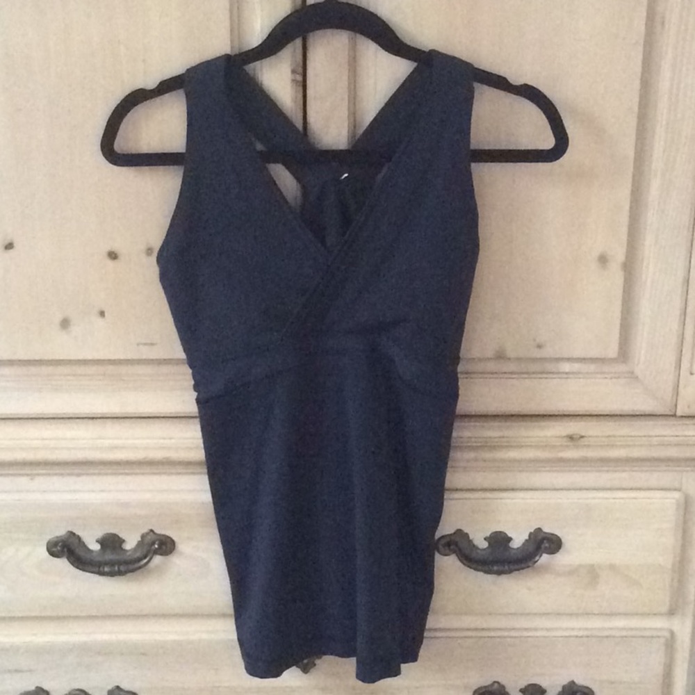 NWOT Lululemon Black Deep Breath Tank - 10